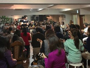 リーリーレフア ウクレレレッスン